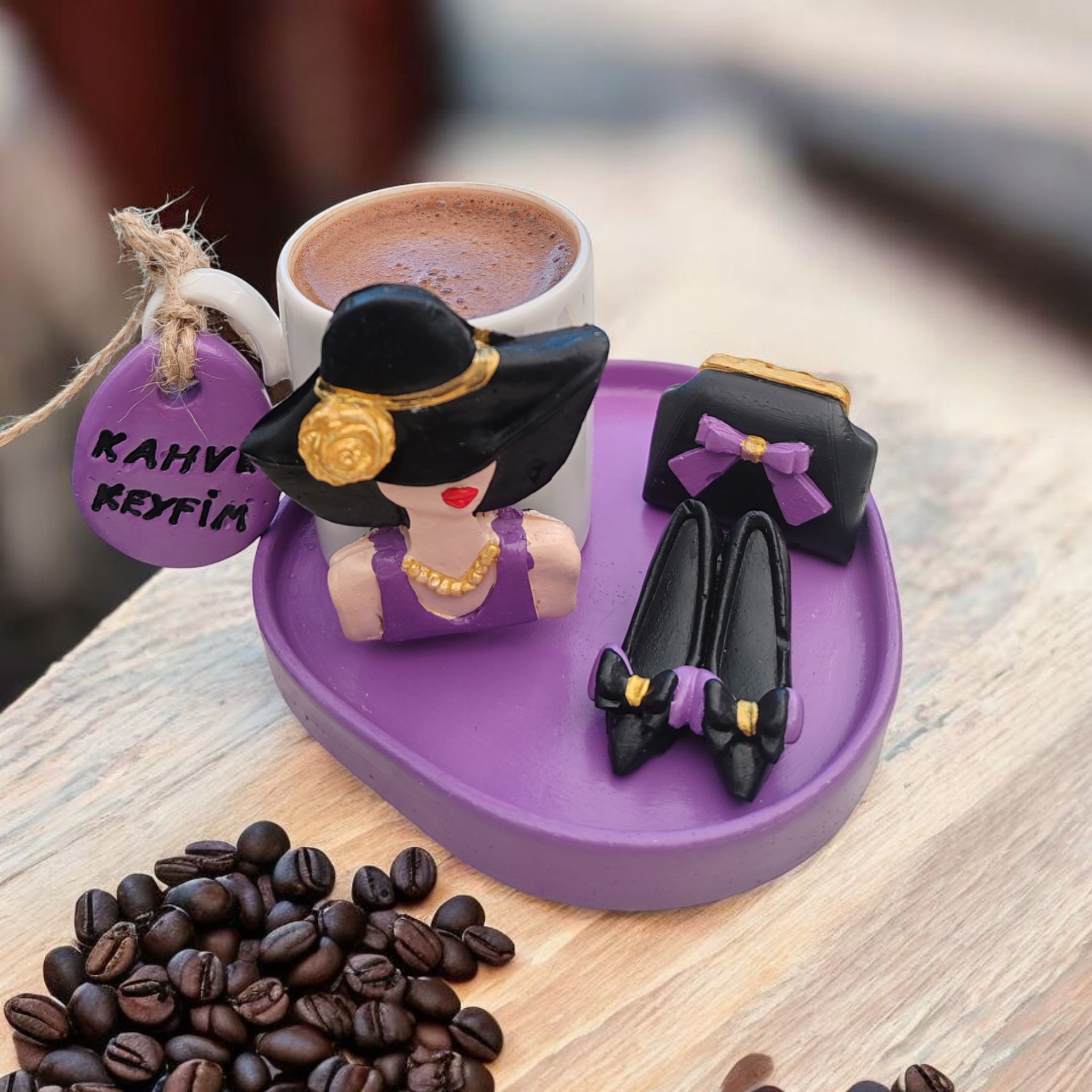 “Zarafetin Kahve Hali – Mor aşkına (Taş Toz kişilik )u Fincan Seti 1