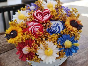 El Yapımı Çiçek Buketi Mum