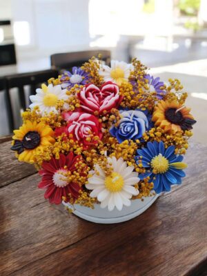 El Yapımı Çiçek Buketi Mum