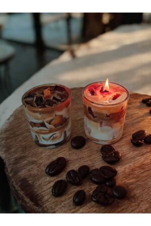 Alternative view of El Yapımı Kahve Kokulu Dekoratif Mum – Buzlu Latte Görünümlü, Aromaterapi & Hediye Seçeneği